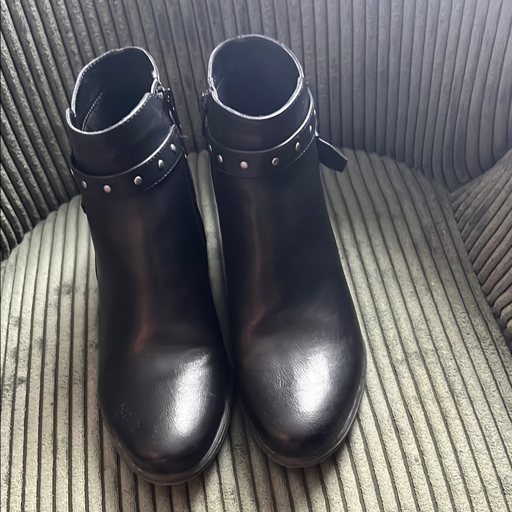 Naturalizer Black Ankle Boots with Studded Detail
